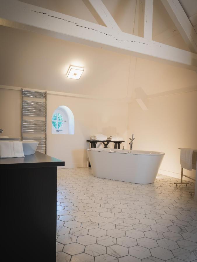 Chateau De St Maclou Saint-Maclou  Buitenkant foto