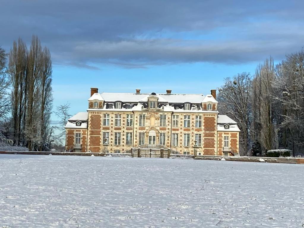 Chateau De St Maclou Saint-Maclou  Buitenkant foto